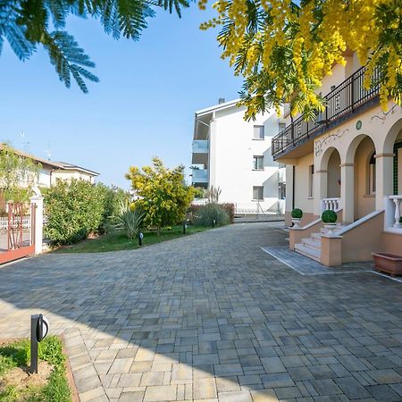 דסנזאנו דל גארדה Villa Mimosa - Appartamento 1 - Happy Rentals מראה חיצוני תמונה